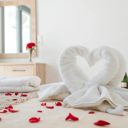Stella Naxos Island Apartmanhotel